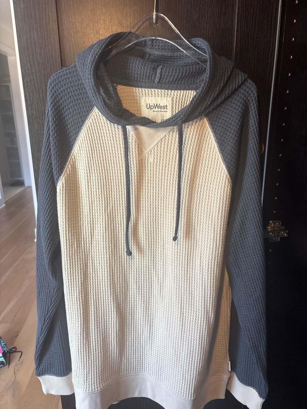 UpWest Waffle Knit Raglan Hoodie Cream and Charcoal Size Large